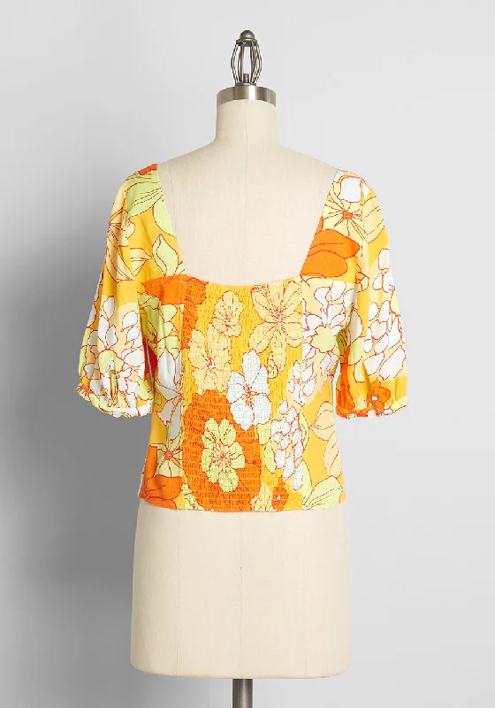 Seaside Cottage Getaway Tie-Front Top in Honolulu Floral