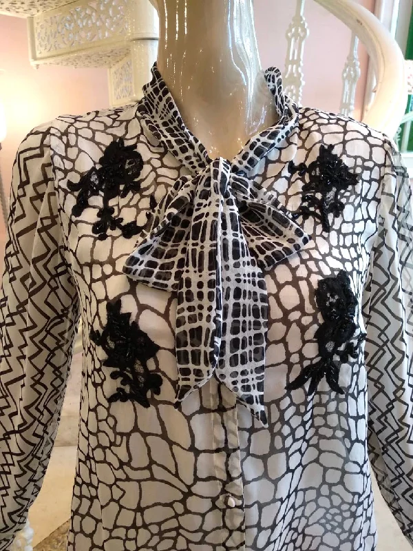 Leaves of Grass, New York Nice French lace silk chiffon blouse